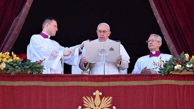 Молитва «Ангел Господній» з Папою Франциском