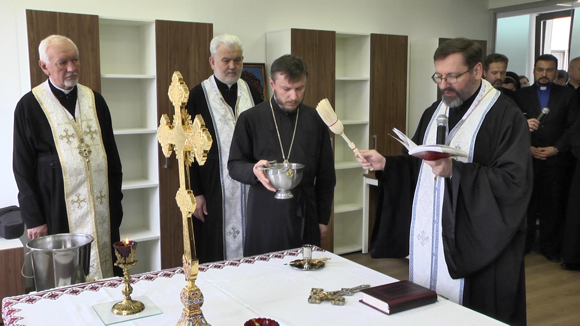 У Києві освятили приміщення Патріаршого центру