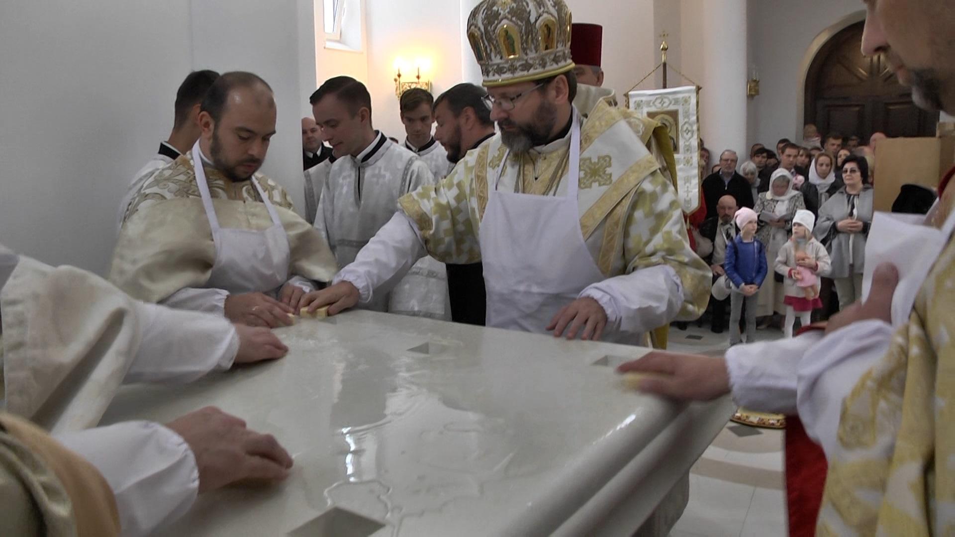 У Ясногородці освятили храм Святих мучениць Віри, Надії, Любові та їхньої матері Софії 