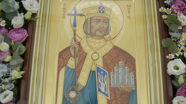 Мощі Святого Володимира як джерело зцілення. Про що засвідчує фільм Живого телебачення?