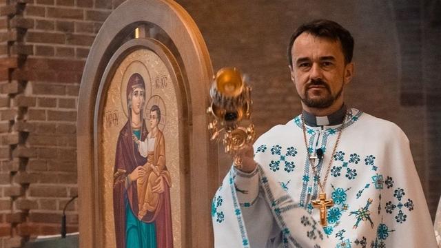 Велика Вечірня з Чином архиєрейського найменування отця Ігоря Ранці в Парижі